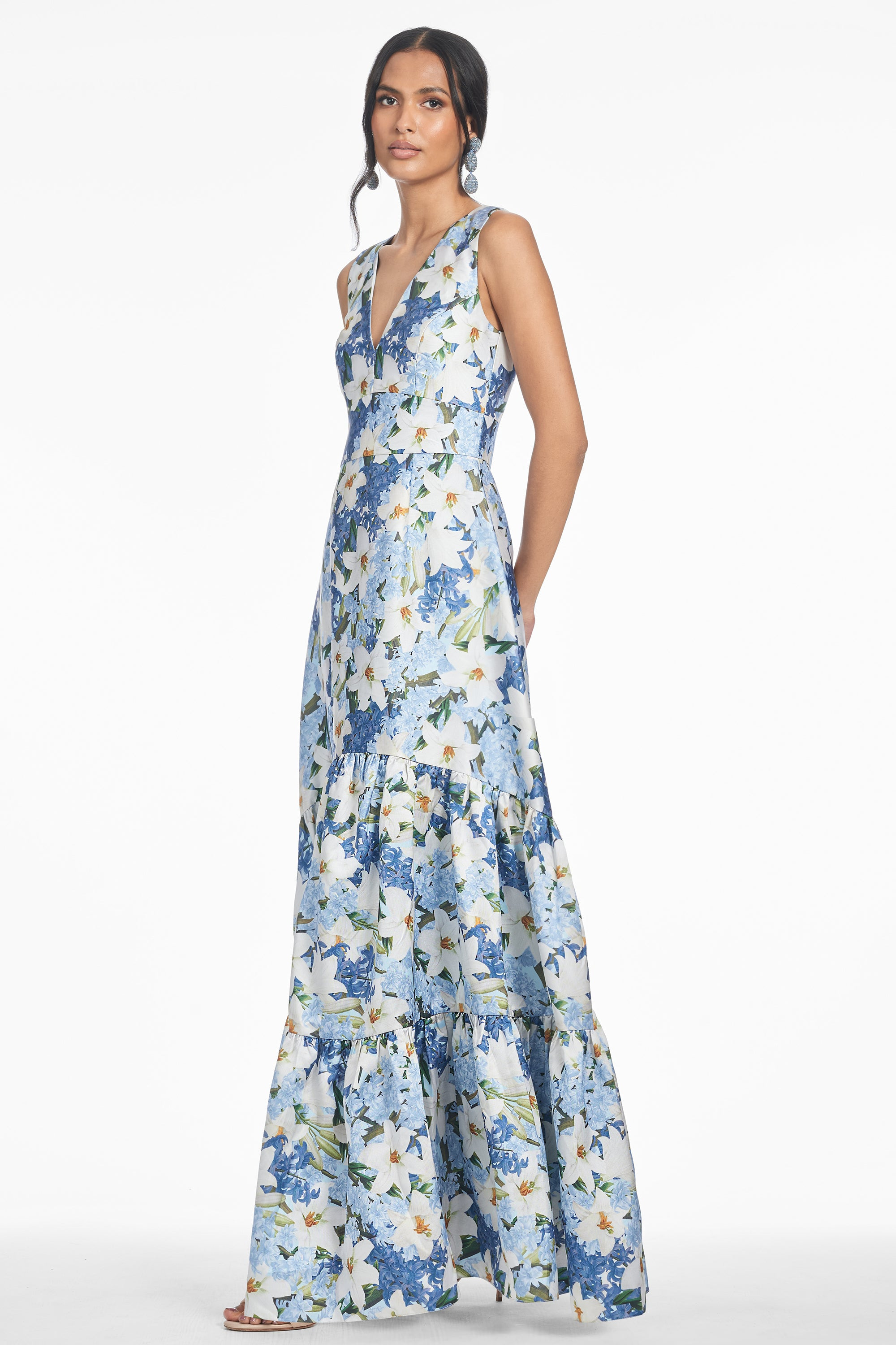 RORI GOWN - SKY BLUE STAR LILLIES - 3