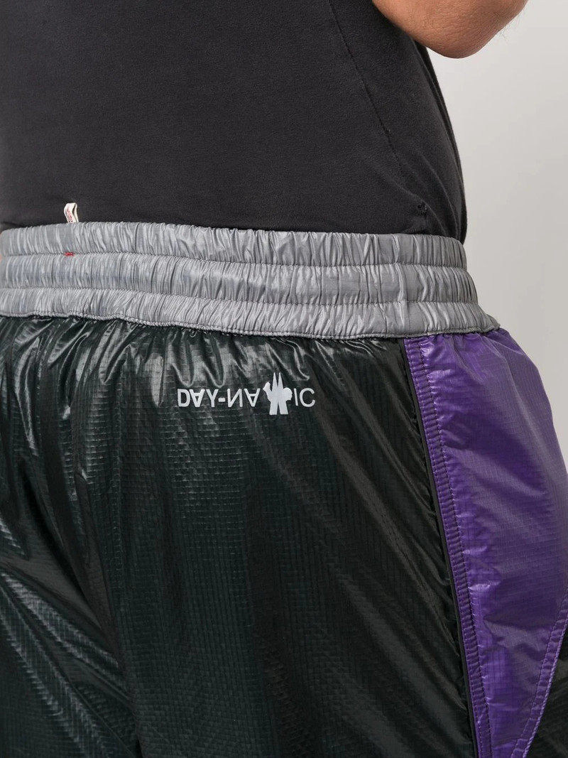 elasticated knee-length shorts 5