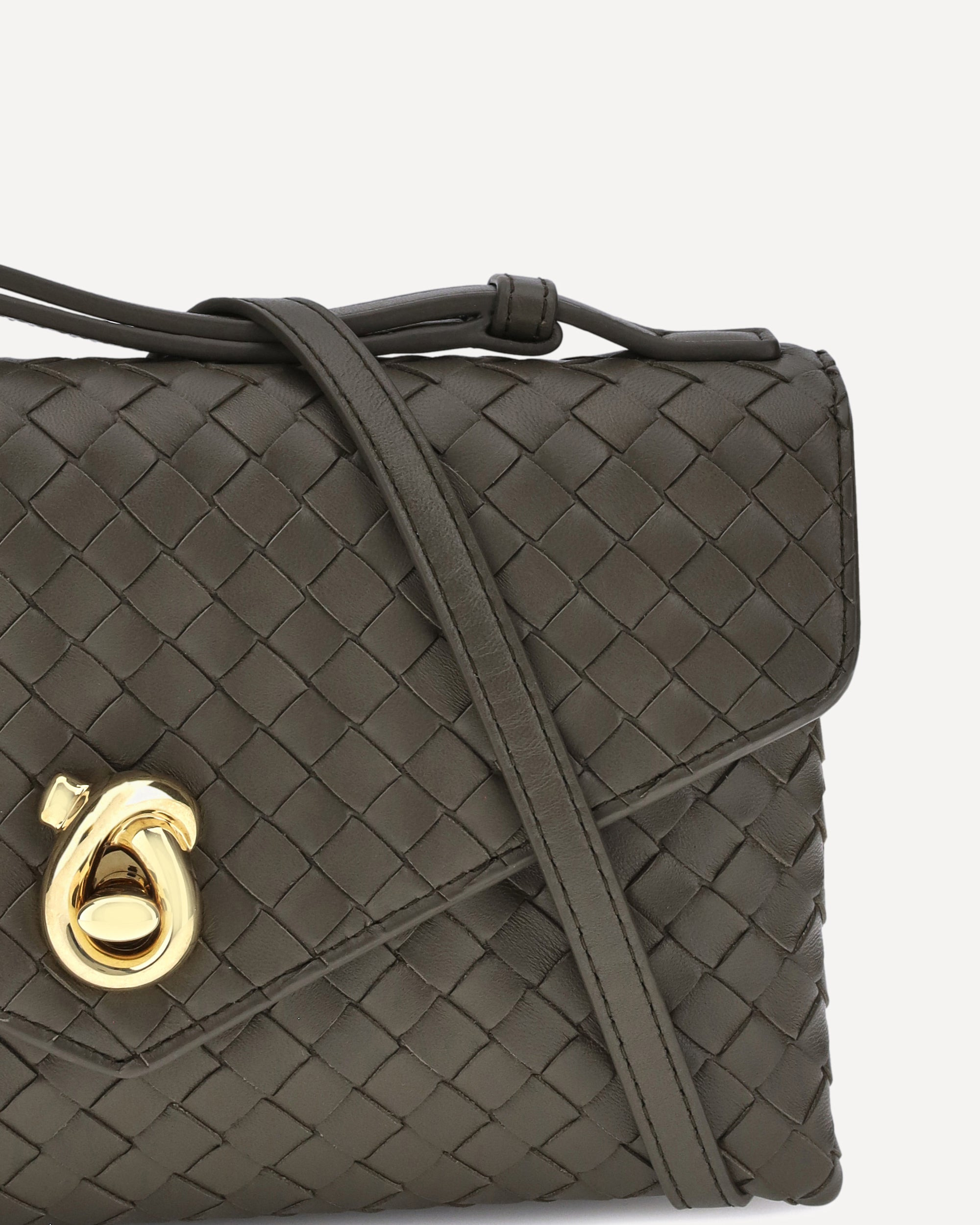Knot Lock Shoulder Bag - 4