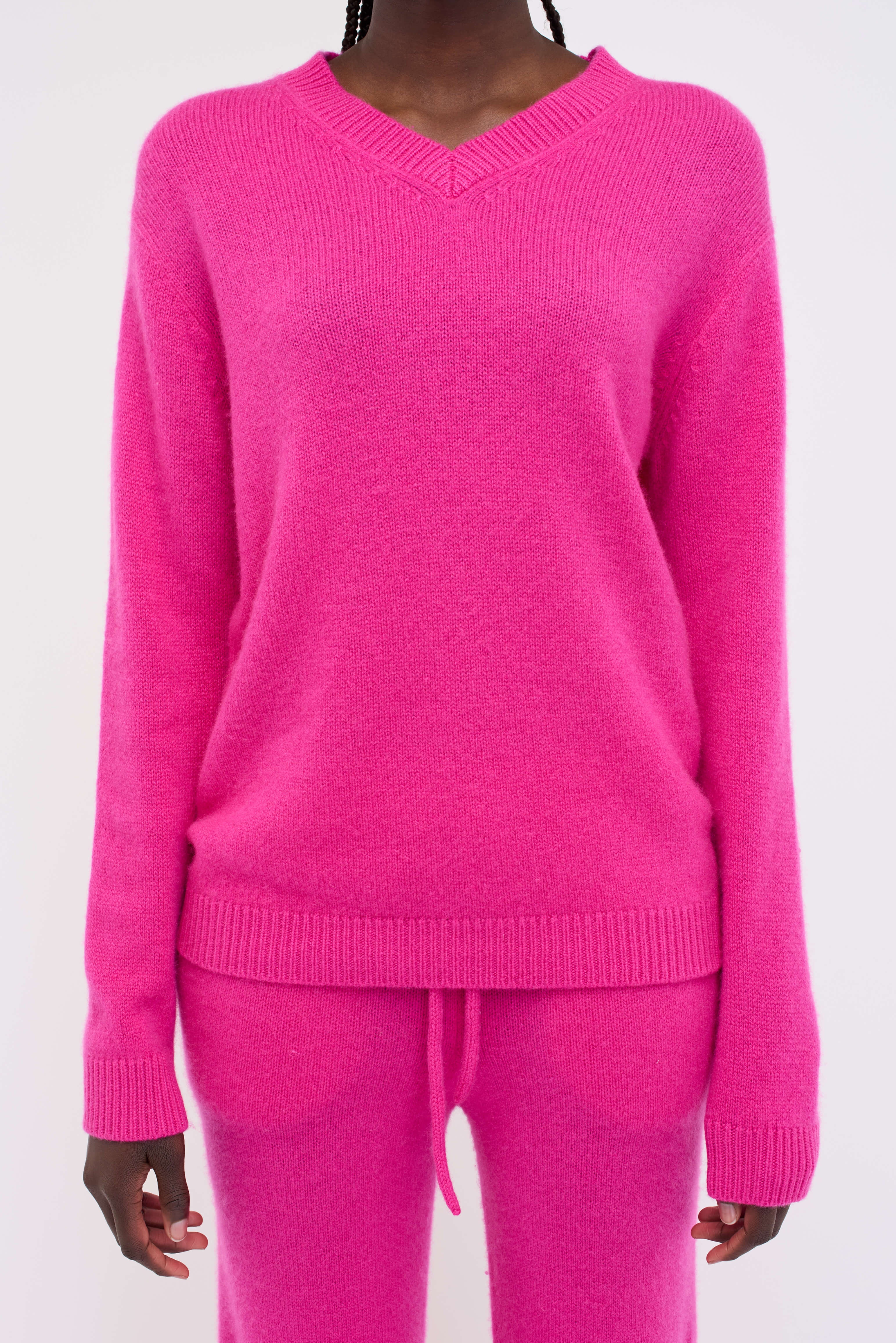 WOMEN'S MONTEREY V-NECK - 4