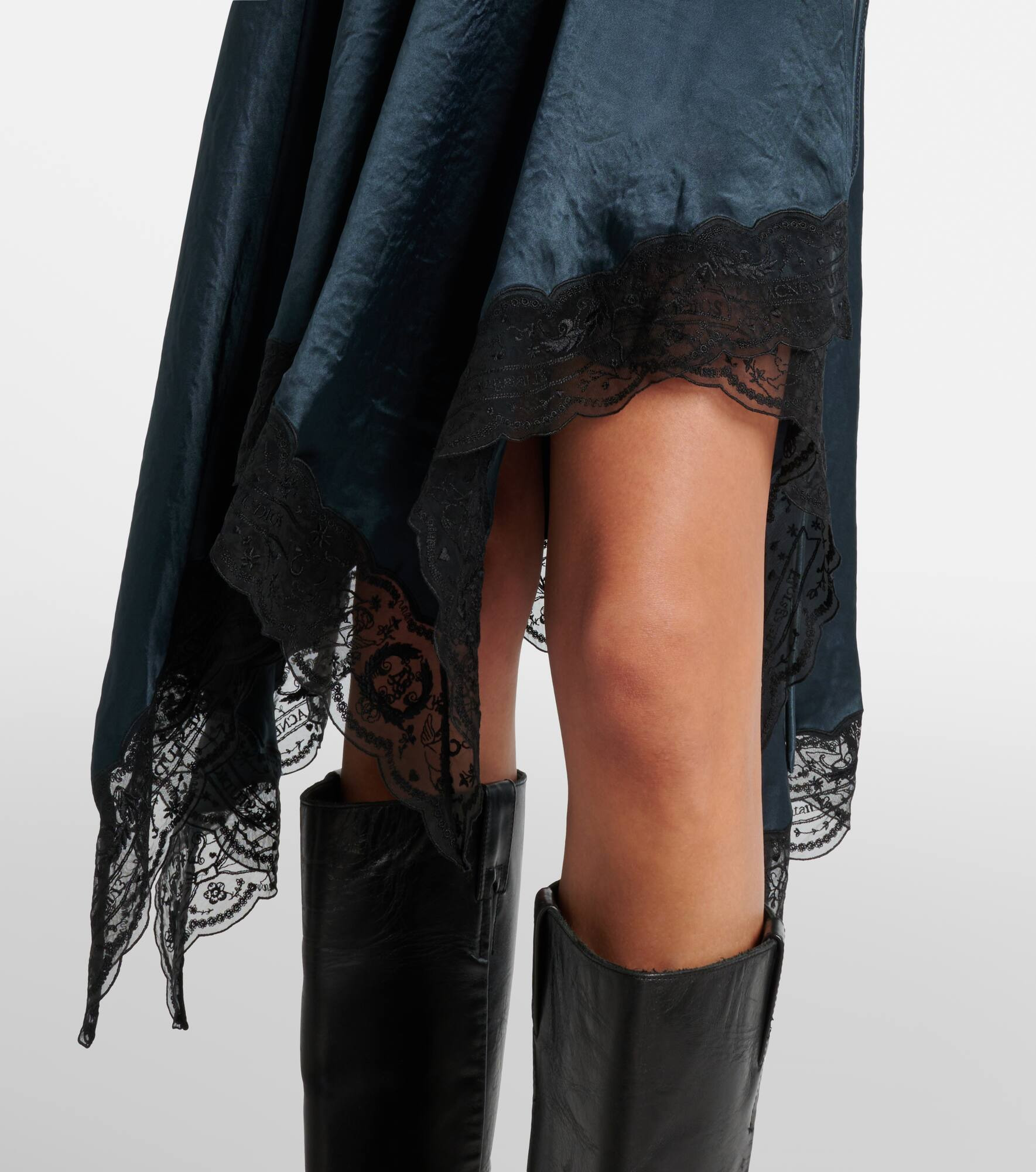 Asymmetric lace-trimmed satin minidress - 5