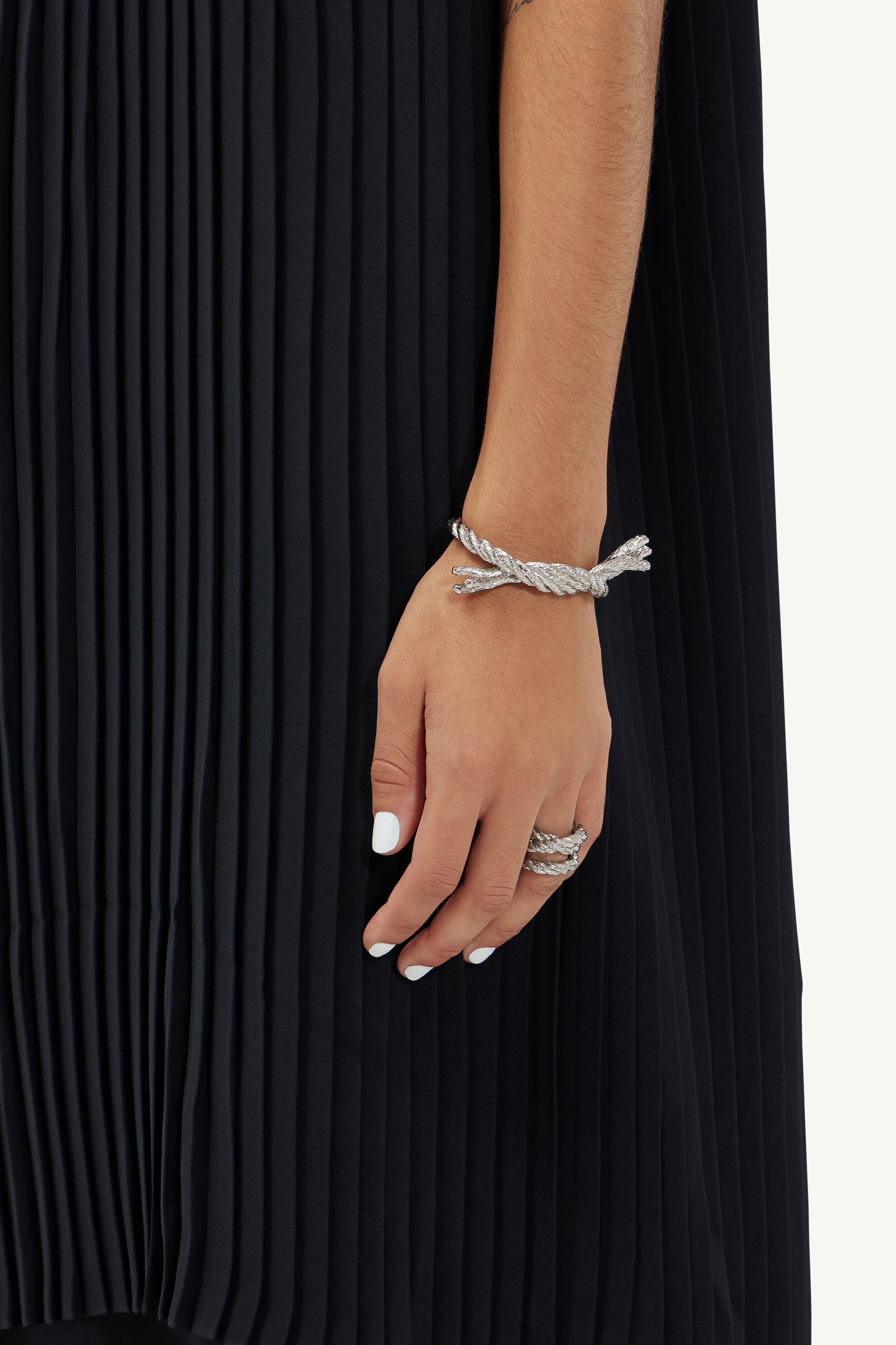 Yarn ring - 4