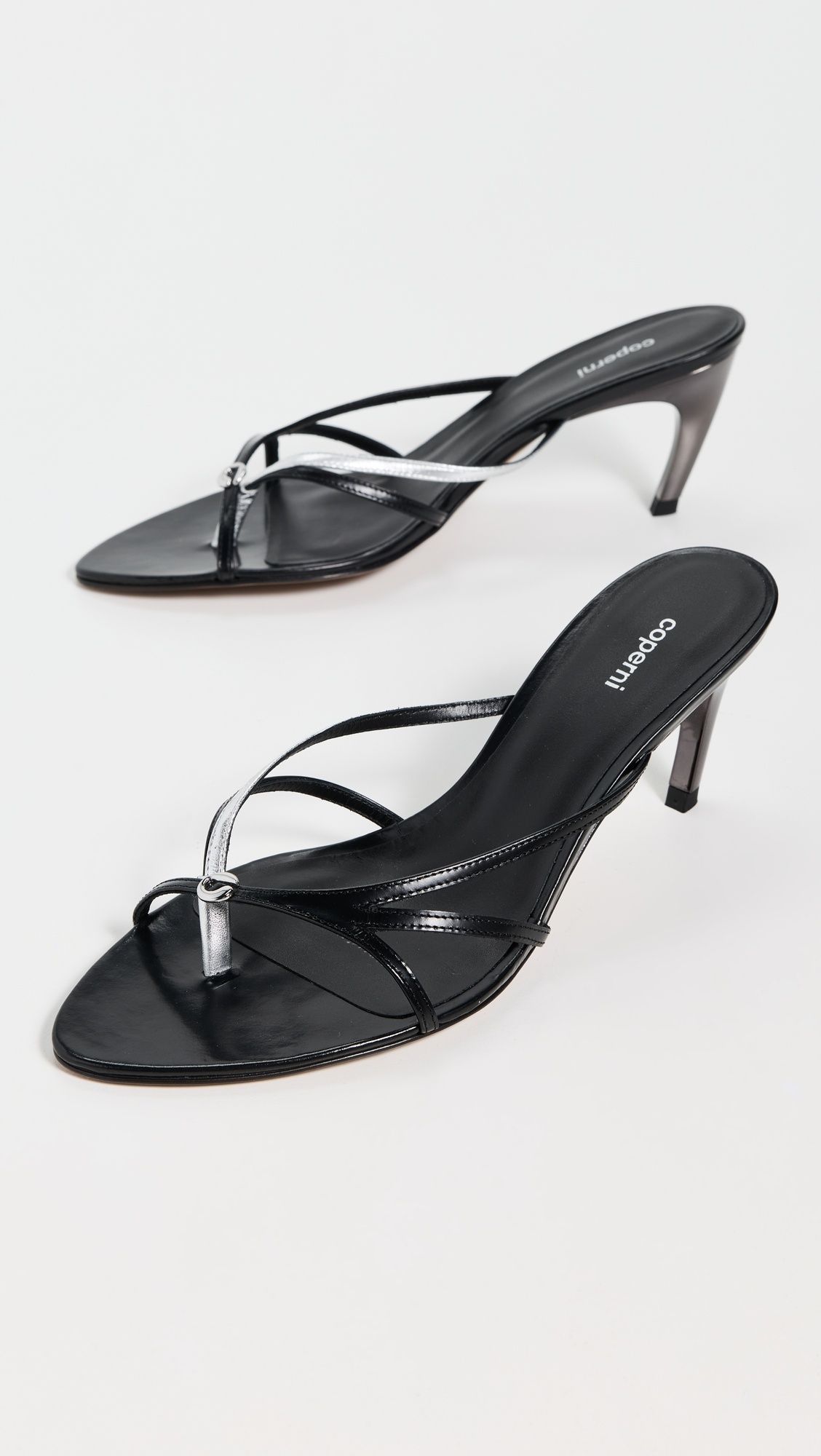 Low Strap Sandals - 4