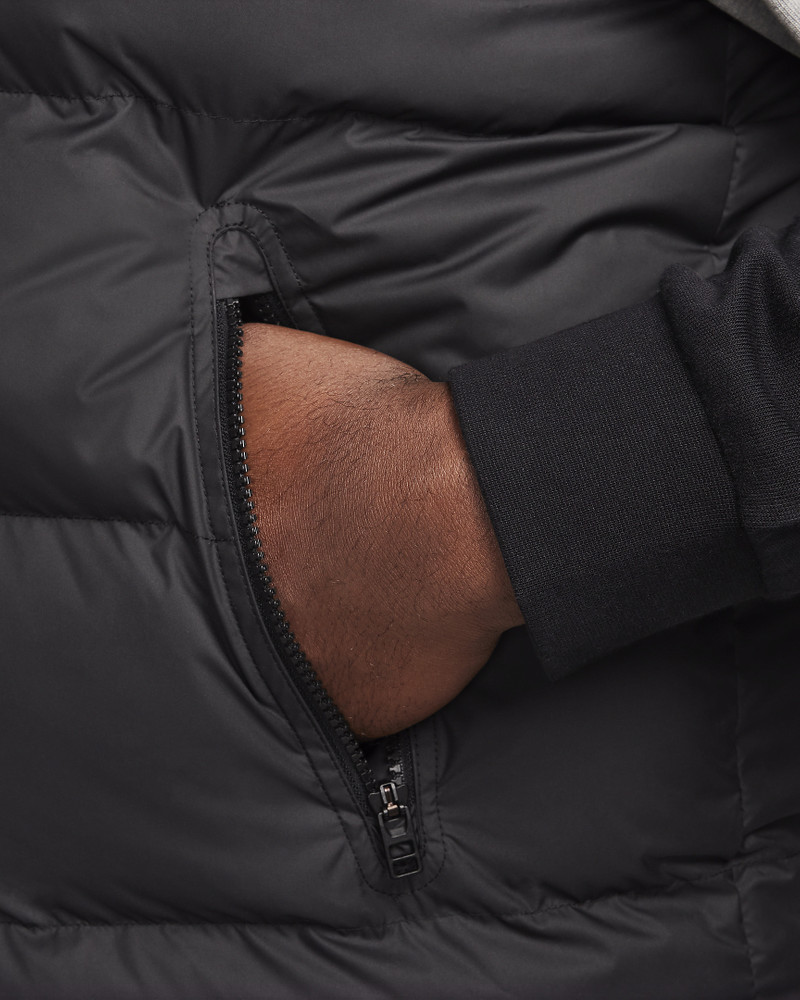 Nike Storm-FIT Windrunner Men's Insulated Vest 13