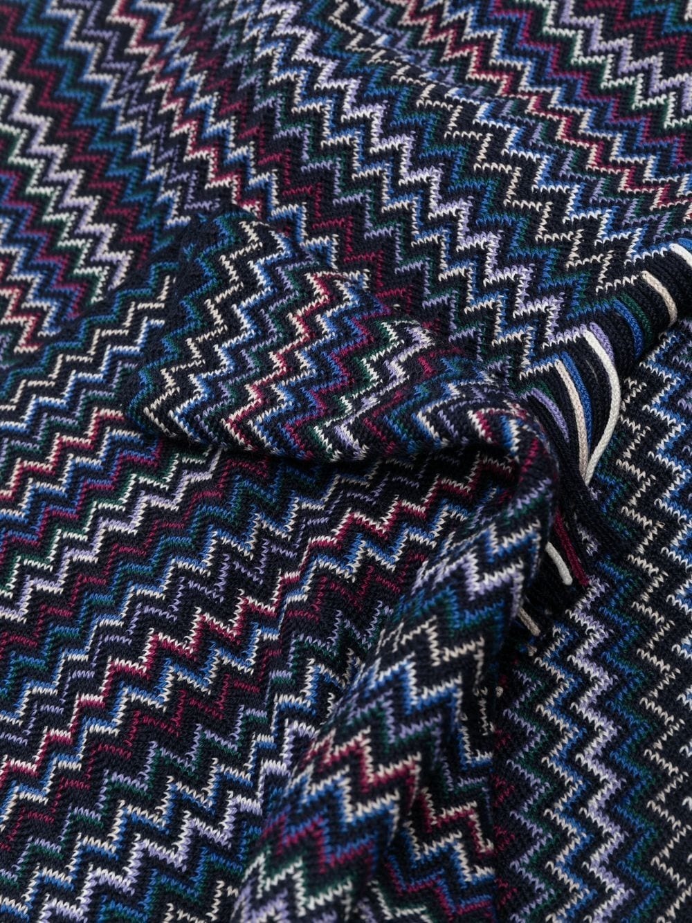 zig-zag knitted scarf - 2