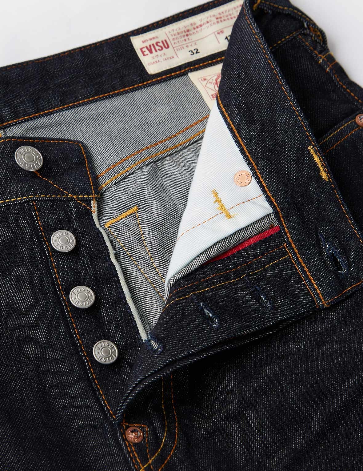BROCADE SEAGULL APPLIQUÉ DENIM SHORTS - 9