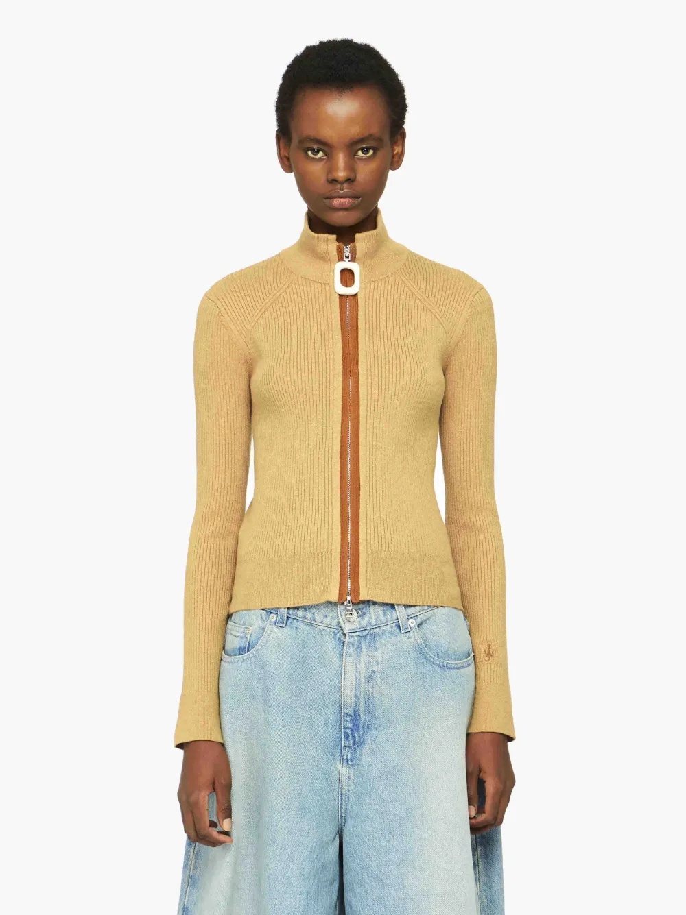 FITTED ZIP UP CARDIGAN - 2
