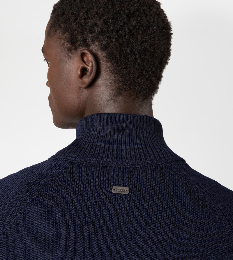 HALF ZIP PULLOVER IN MERINO WOOL - BLUE 5