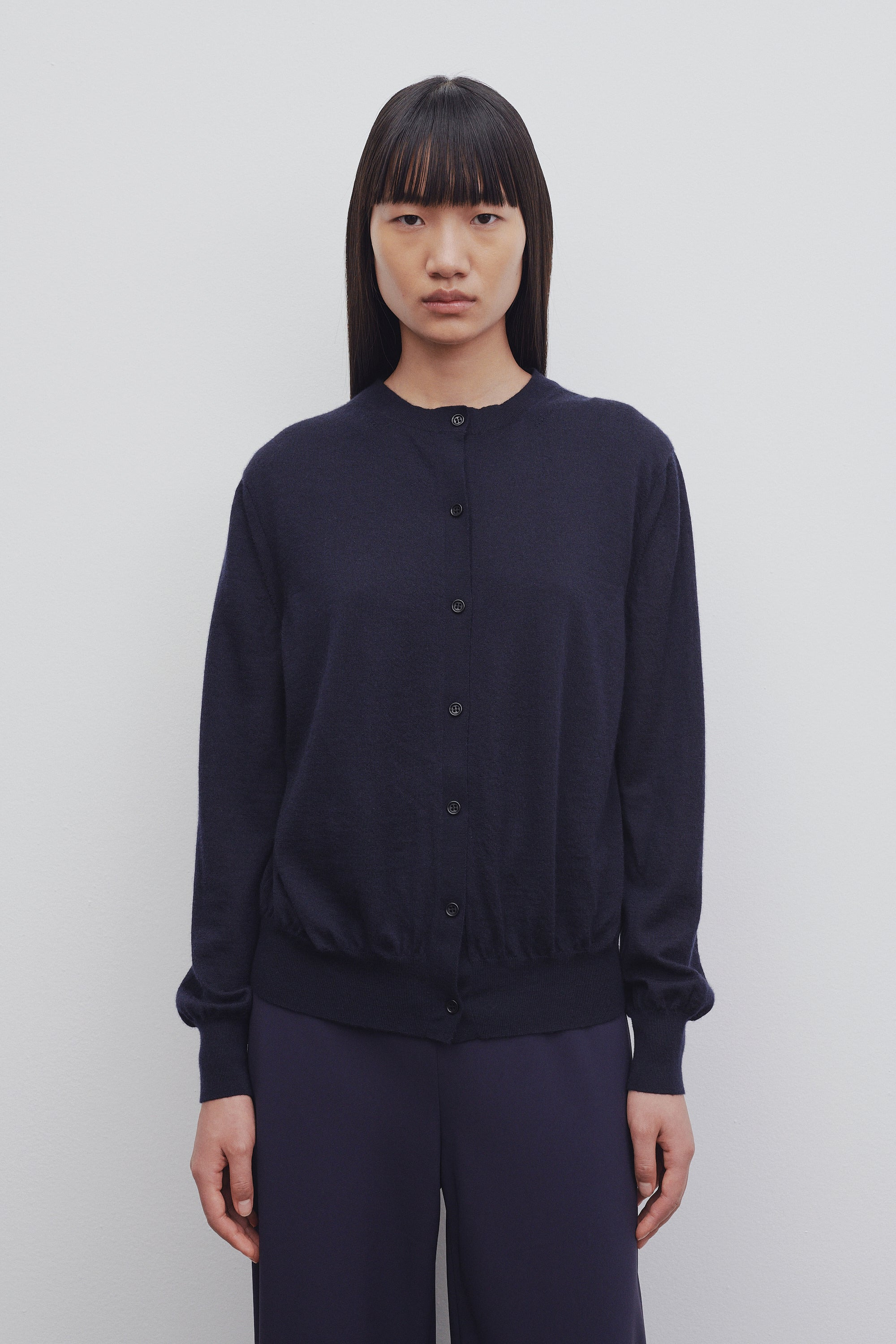 Battersea Cardigan in Cashmere - 3