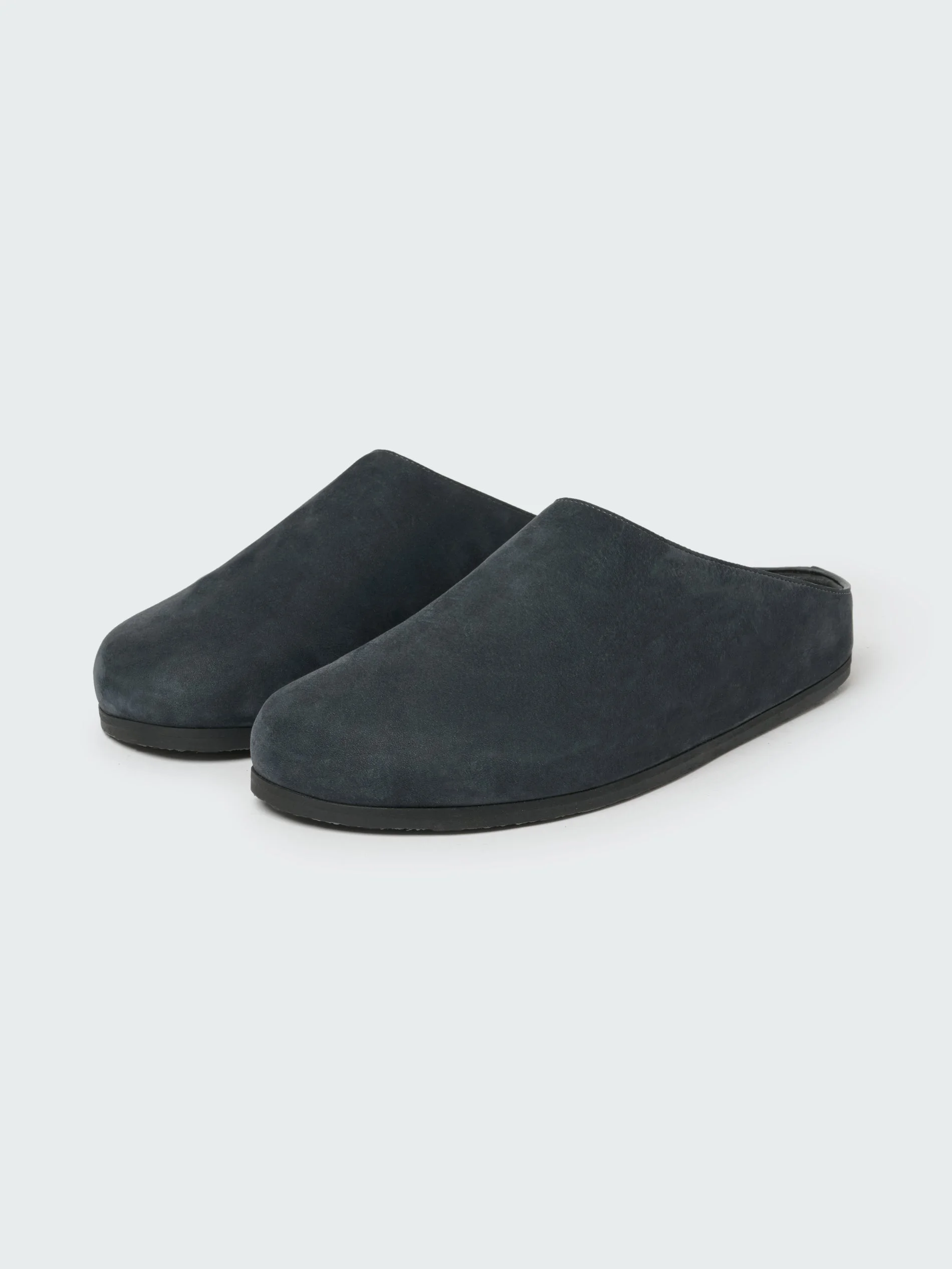 Men's Wearing Nabuk Clog - 1
