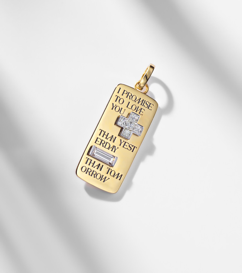 True Love Promise 18kt gold pendant with diamonds 5
