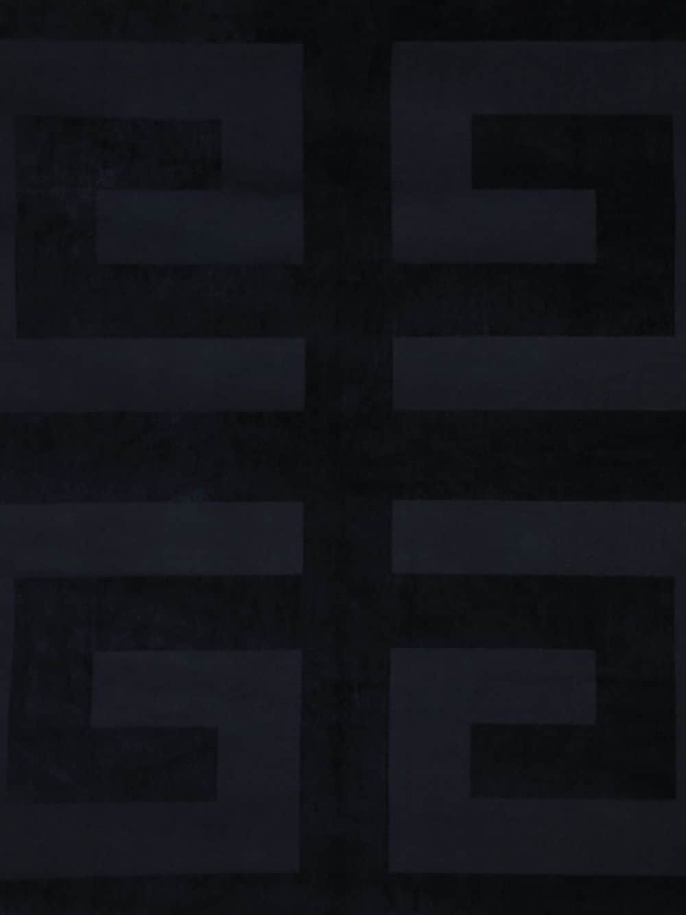 4G embossed towel - 2