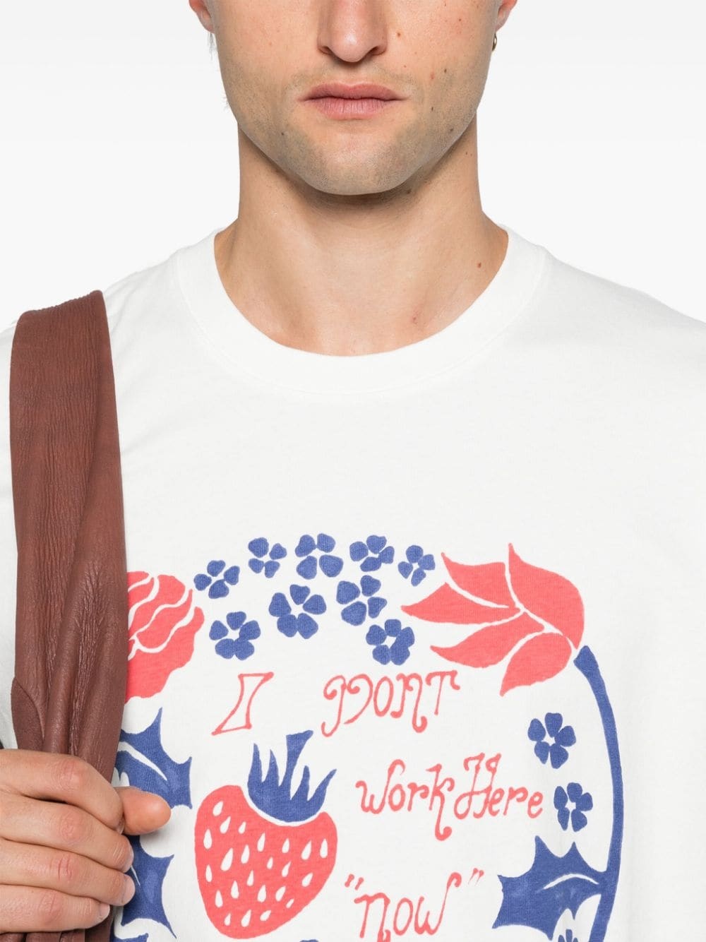 Tour T-shirt - 5