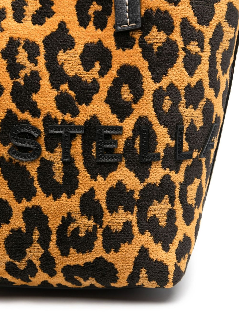 leopard-jacquard bucket bag 4