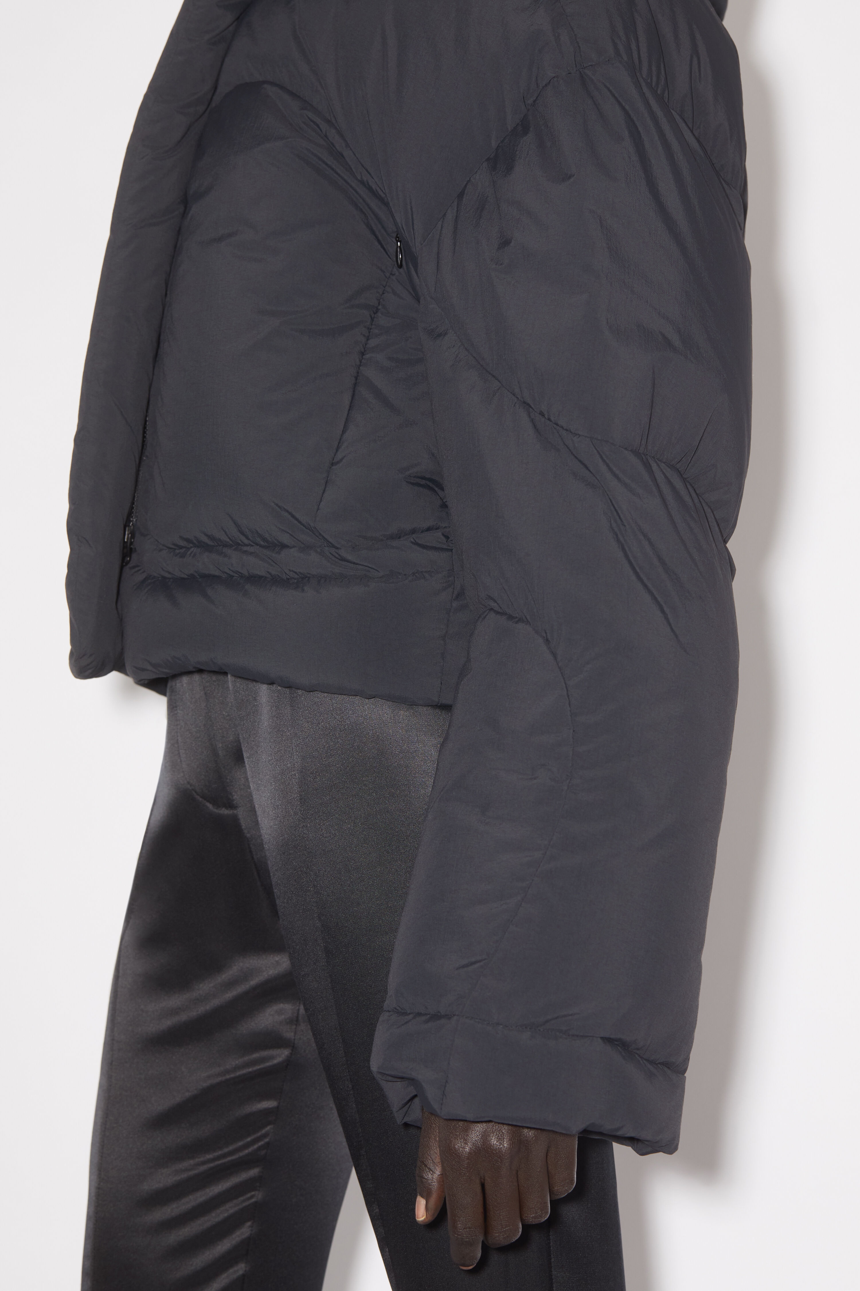 Hooded puffer jacket - Black - 5
