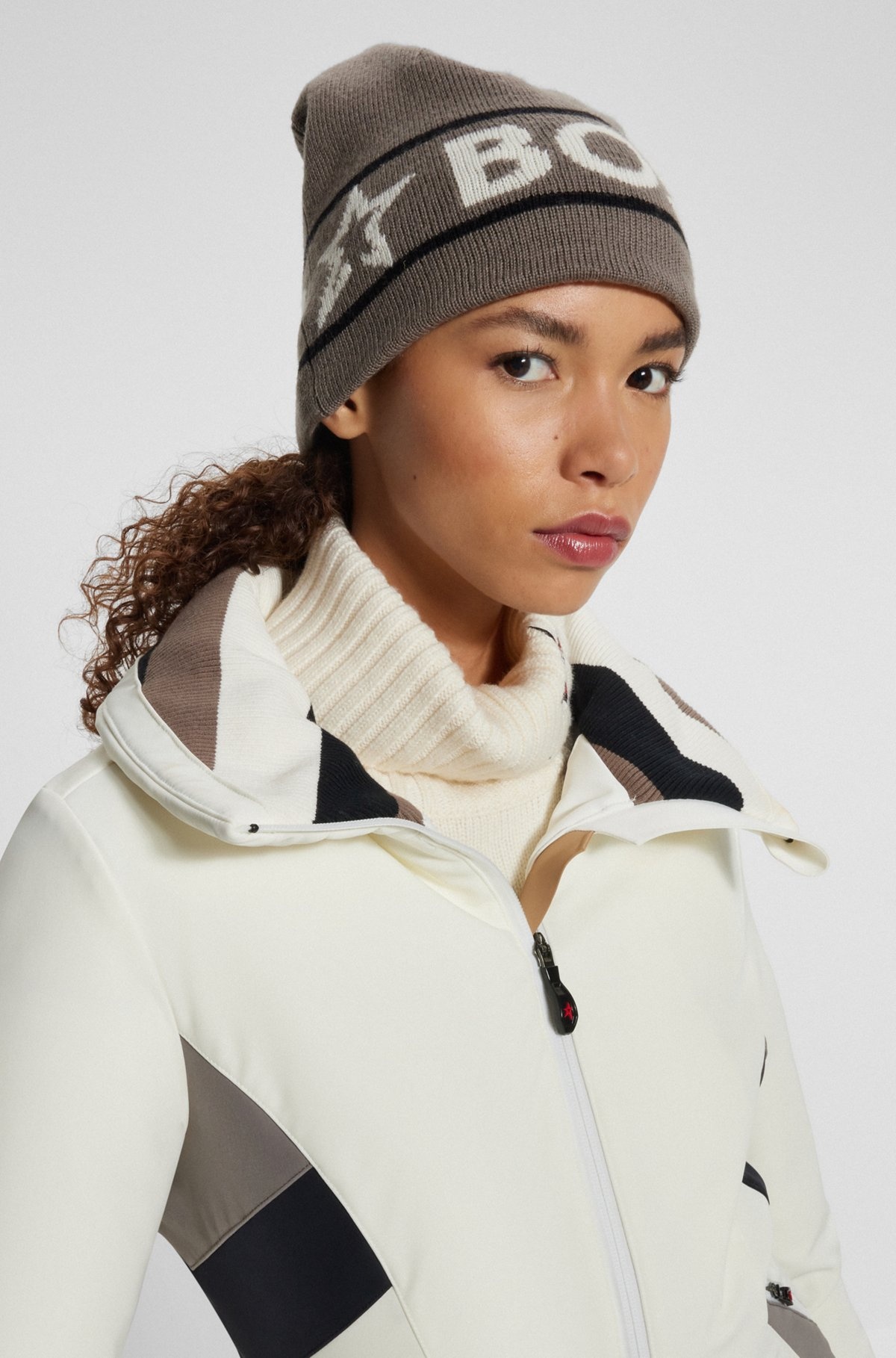 BOSS X PERFECT MOMENT WOOL BEANIE HAT WITH LOGO INTARSIA - 3