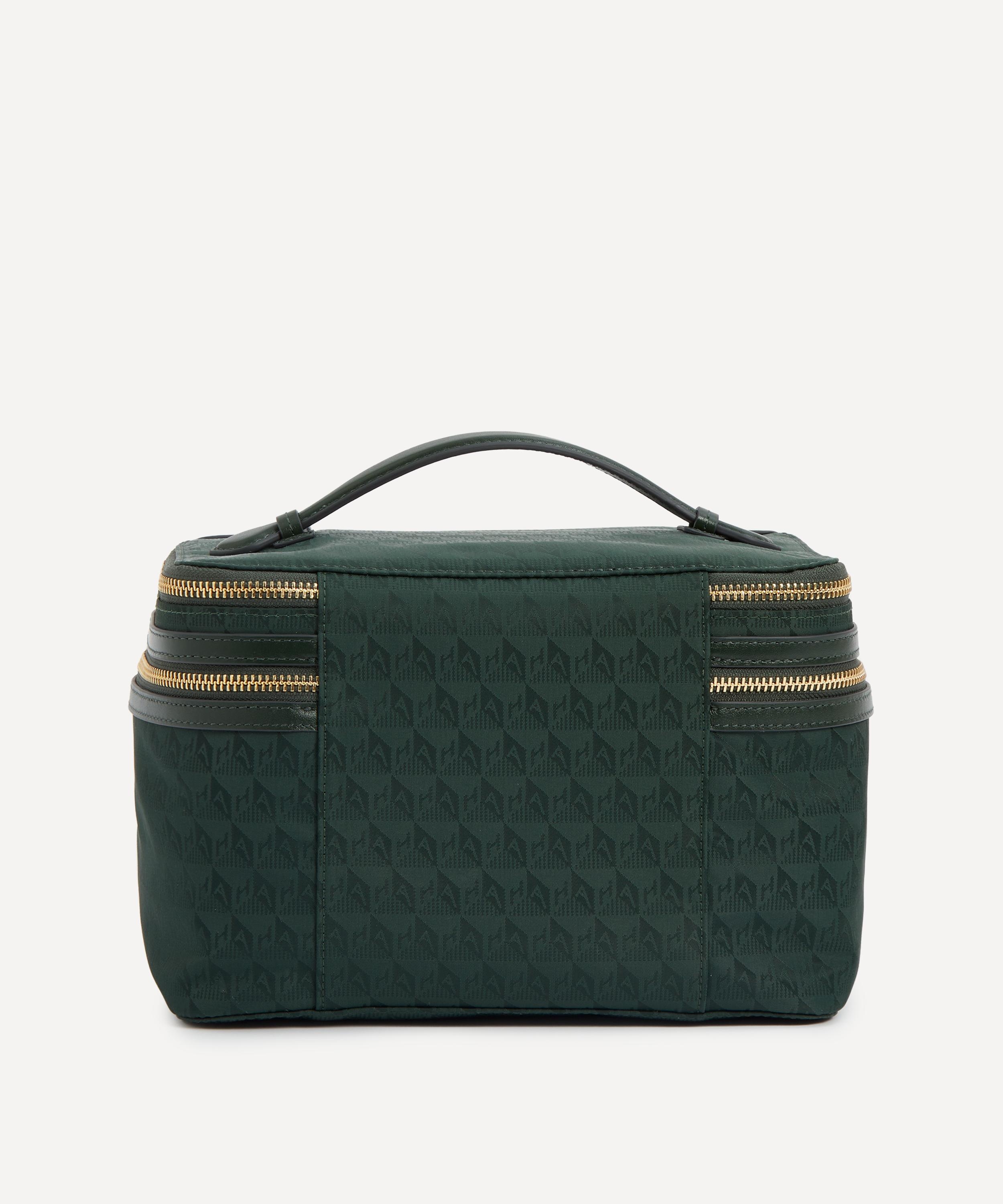 Logo Dark Holly Vanity Kit - 3