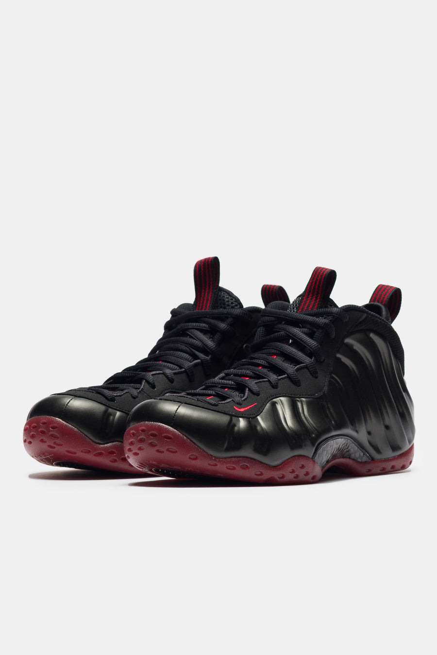 Air Foamposite One Sneaker in Black/Varsity Red - 2