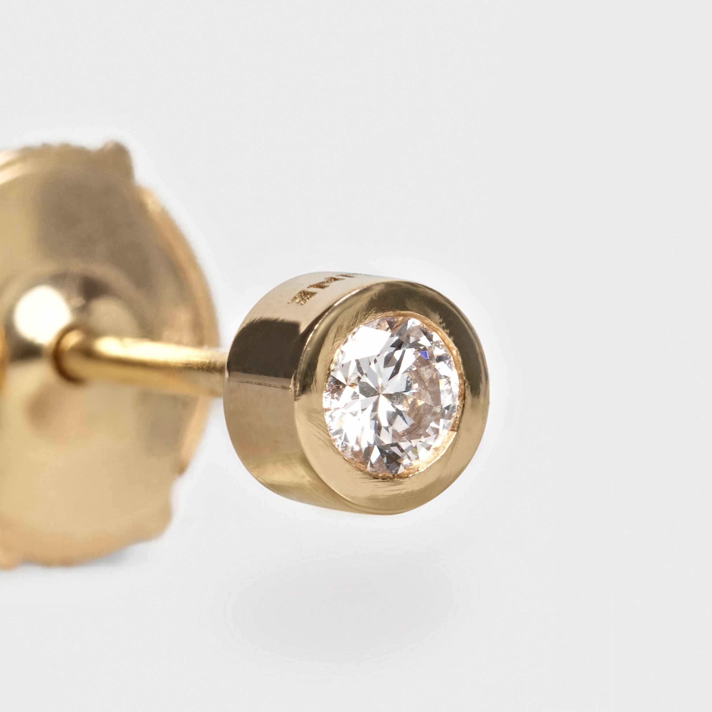 Celine Sentimental Brillant Stud in Yellow Gold and Diamond - 3