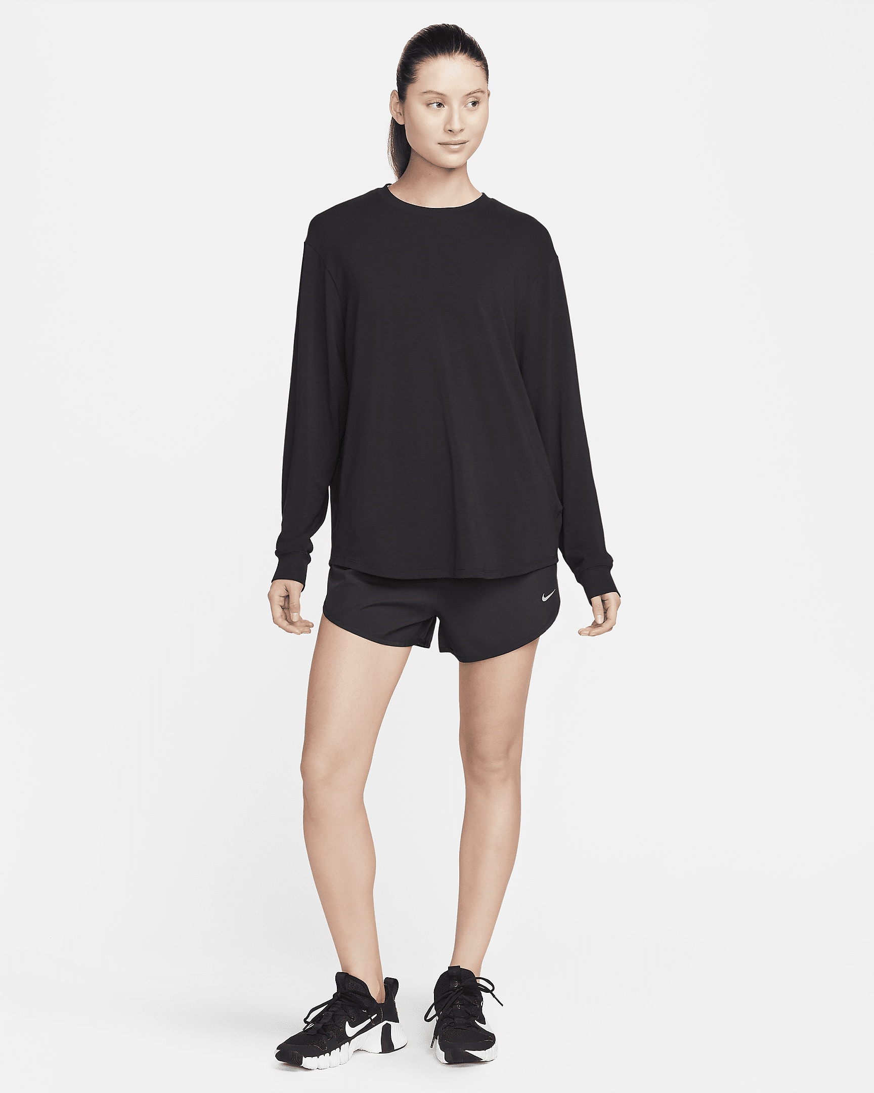 Nike One Relaxed Women's Dri-FIT Long-Sleeve Top - 5