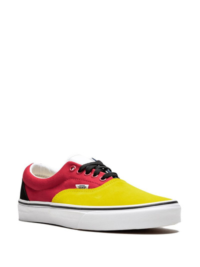 Vans Era sneakers outlook