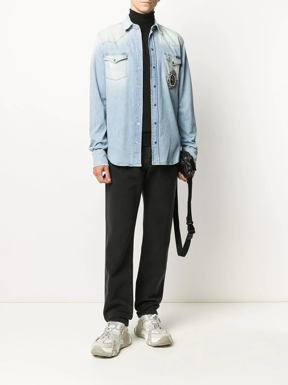 embroidered-logo denim shirt - 2