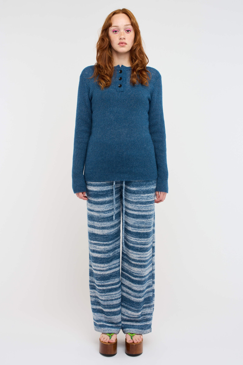 NIMBUS WOMEN'S COZY HENLEY 4