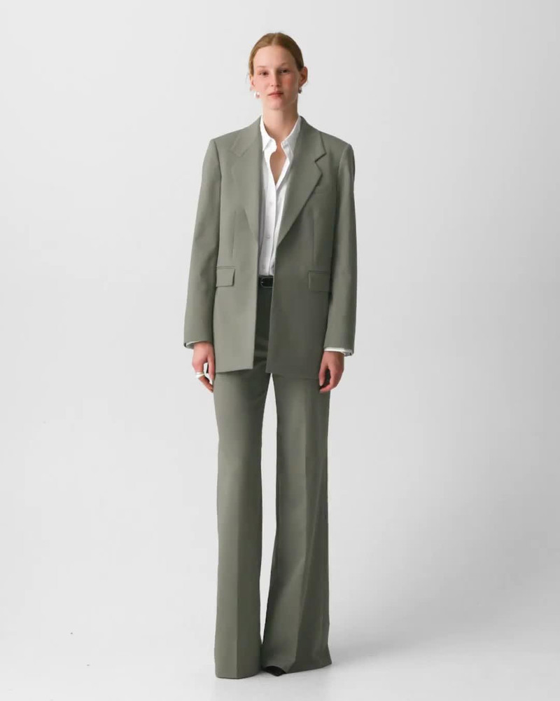 Vented Blazer in Wool Gabardine 8