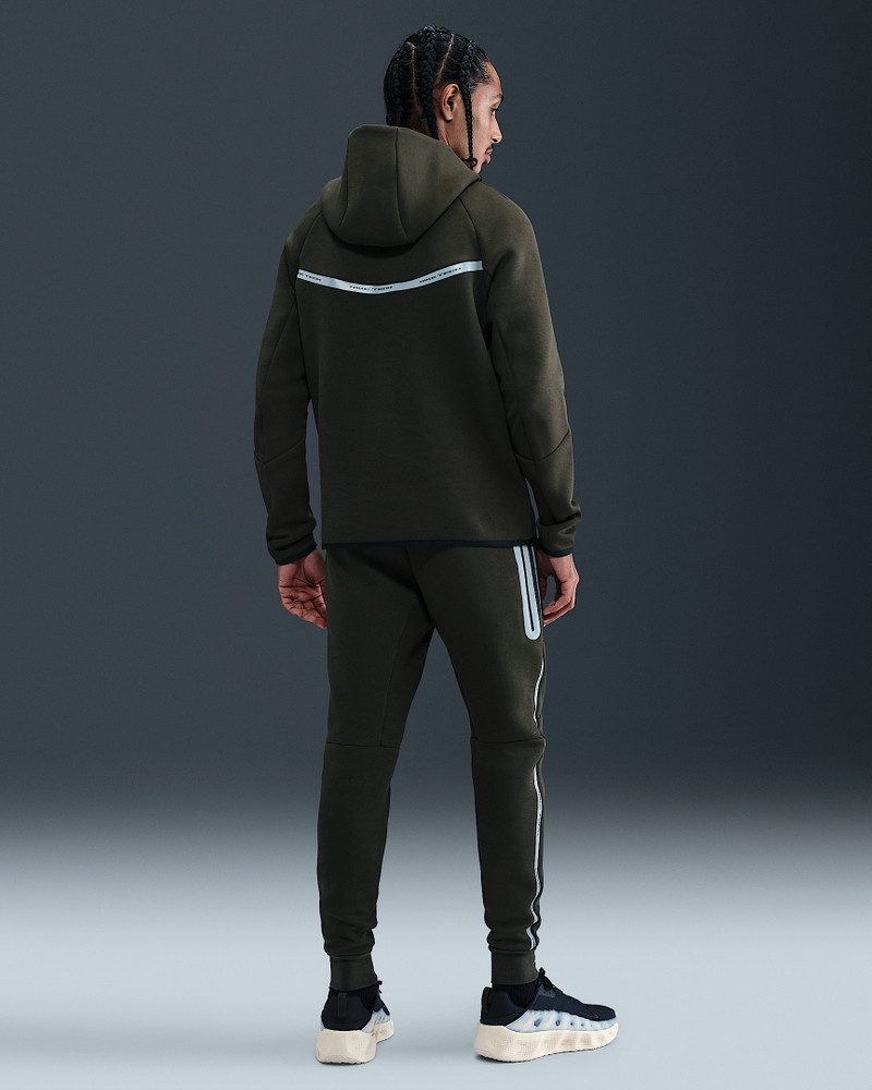 Nike Tech Men's Fleece Joggers with Reflective Accents 4