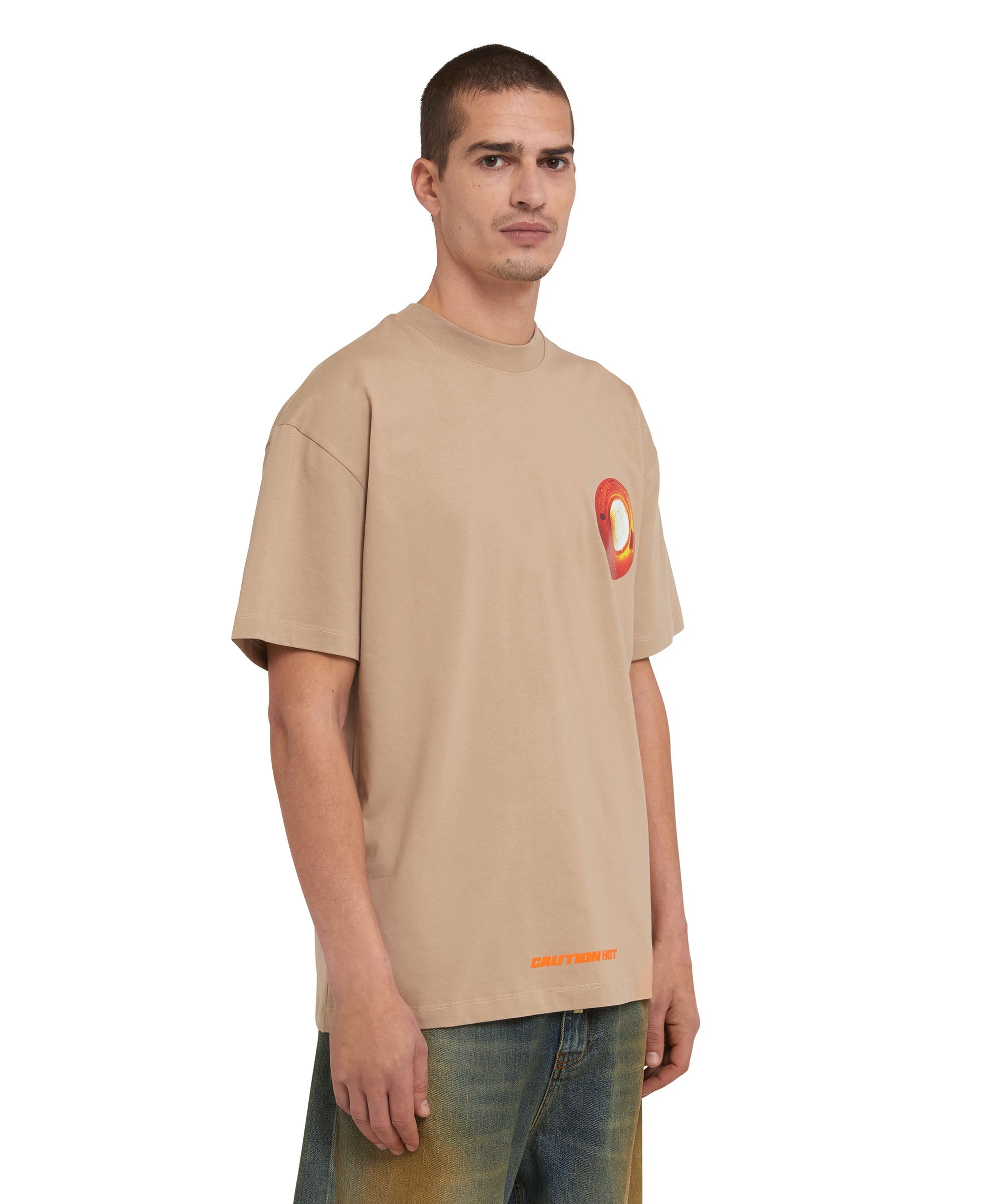 T-Shirt with "Caution hot" graphic - 4