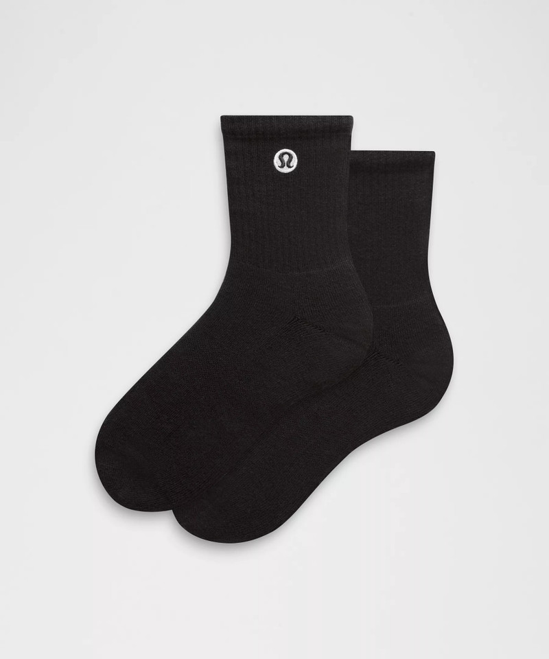 Unisex Daily Essential Quarter Socks 1