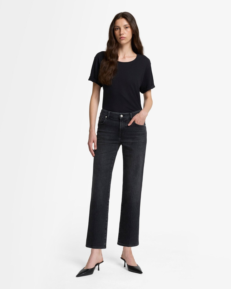 7 For All Mankind Luxe Vintage Calie Straight Ankle in Bottomline outlook