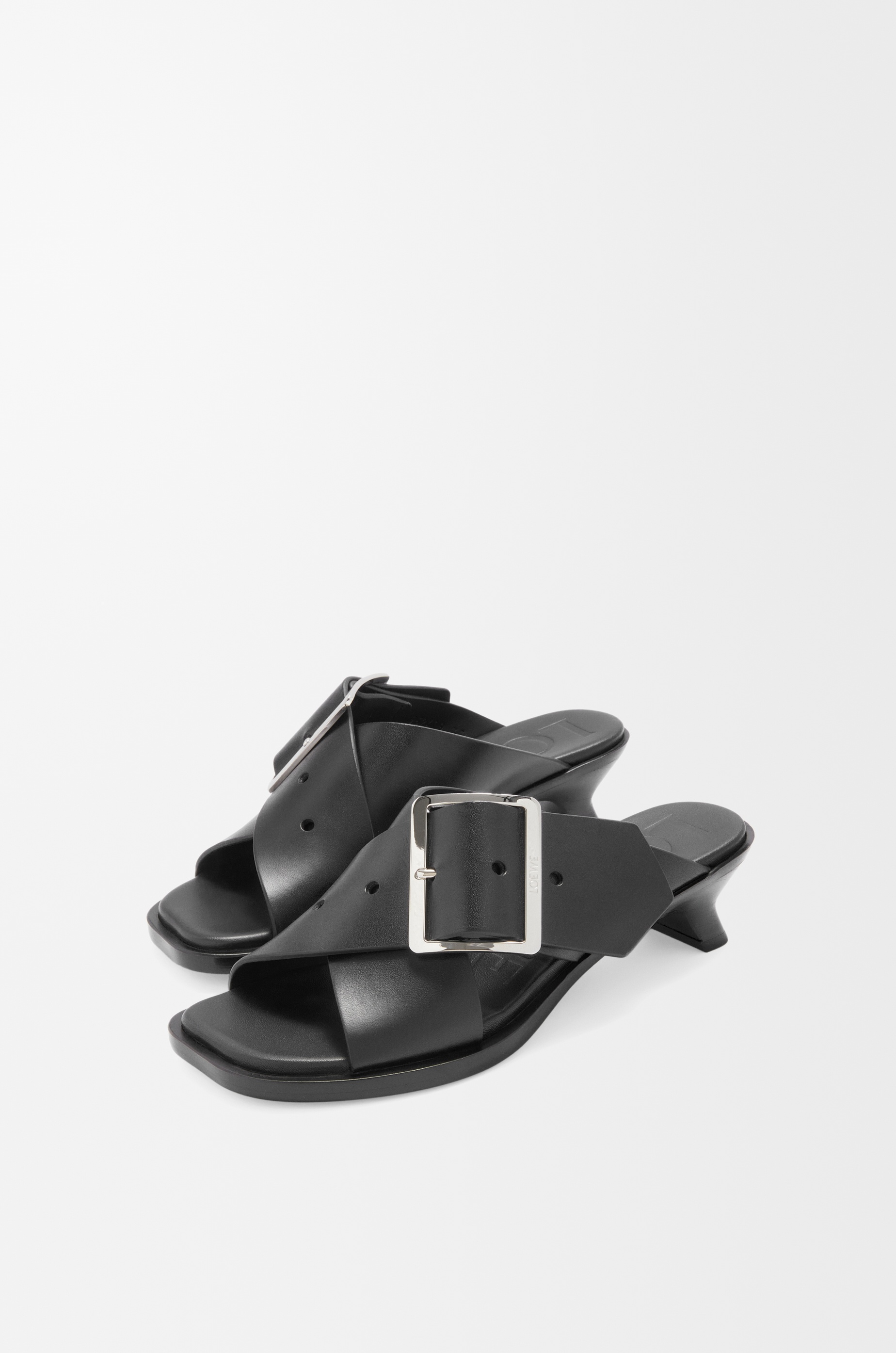 Petal Belt sandal in vegetable-tanned calfskin - 3