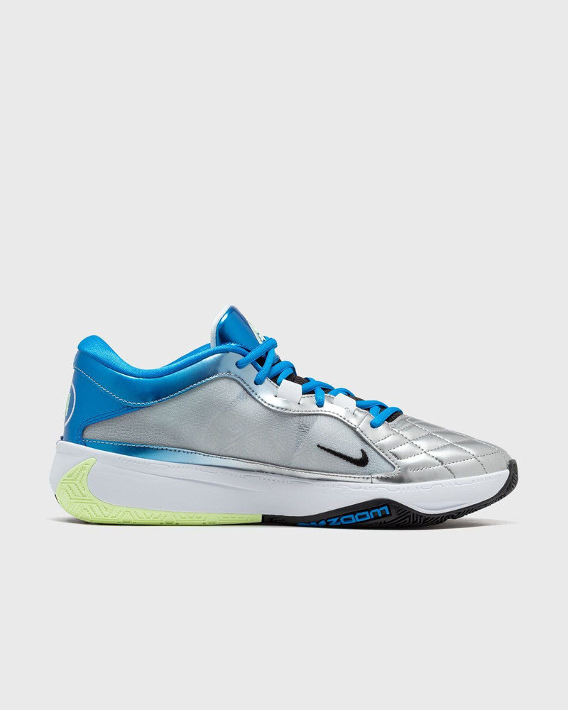 Nike ZOOM FREAK 5 outlook