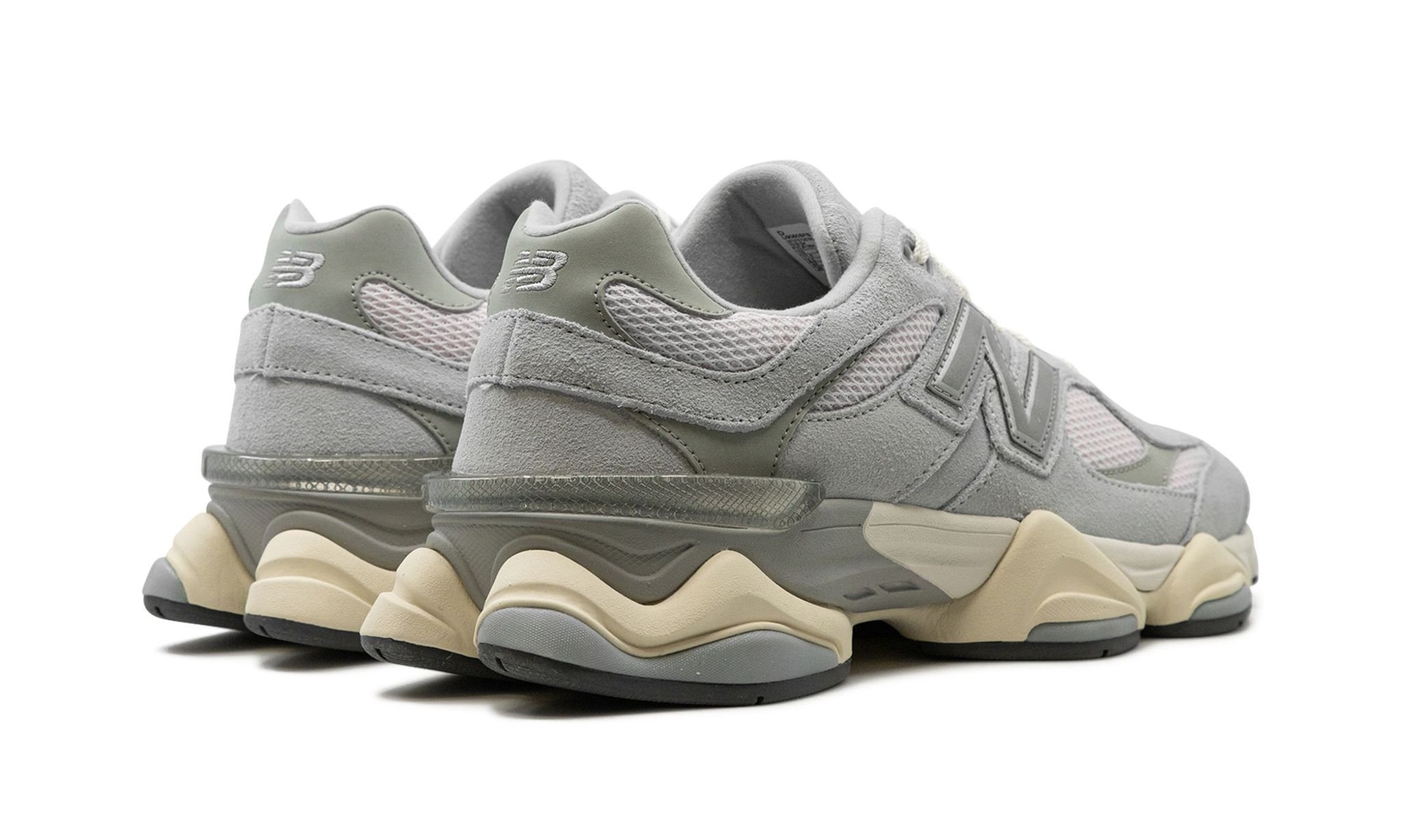 9060 "GRANITE" - 3