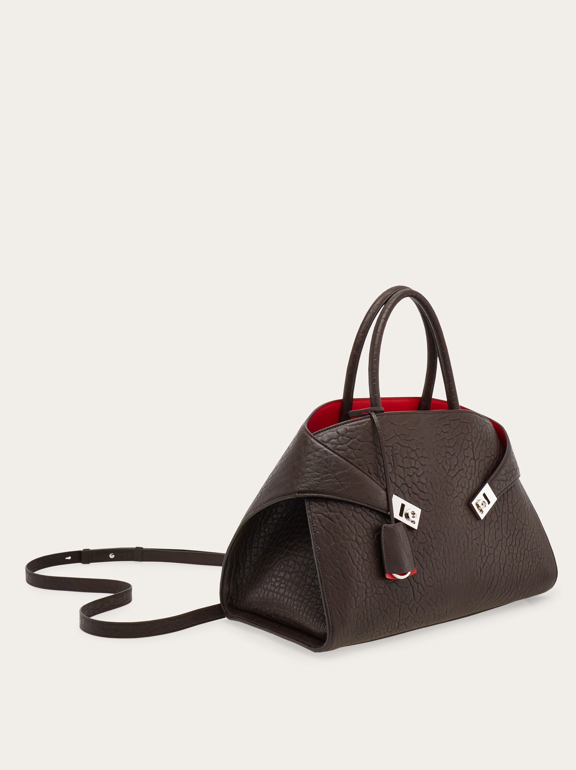Hug handbag (L) - 3