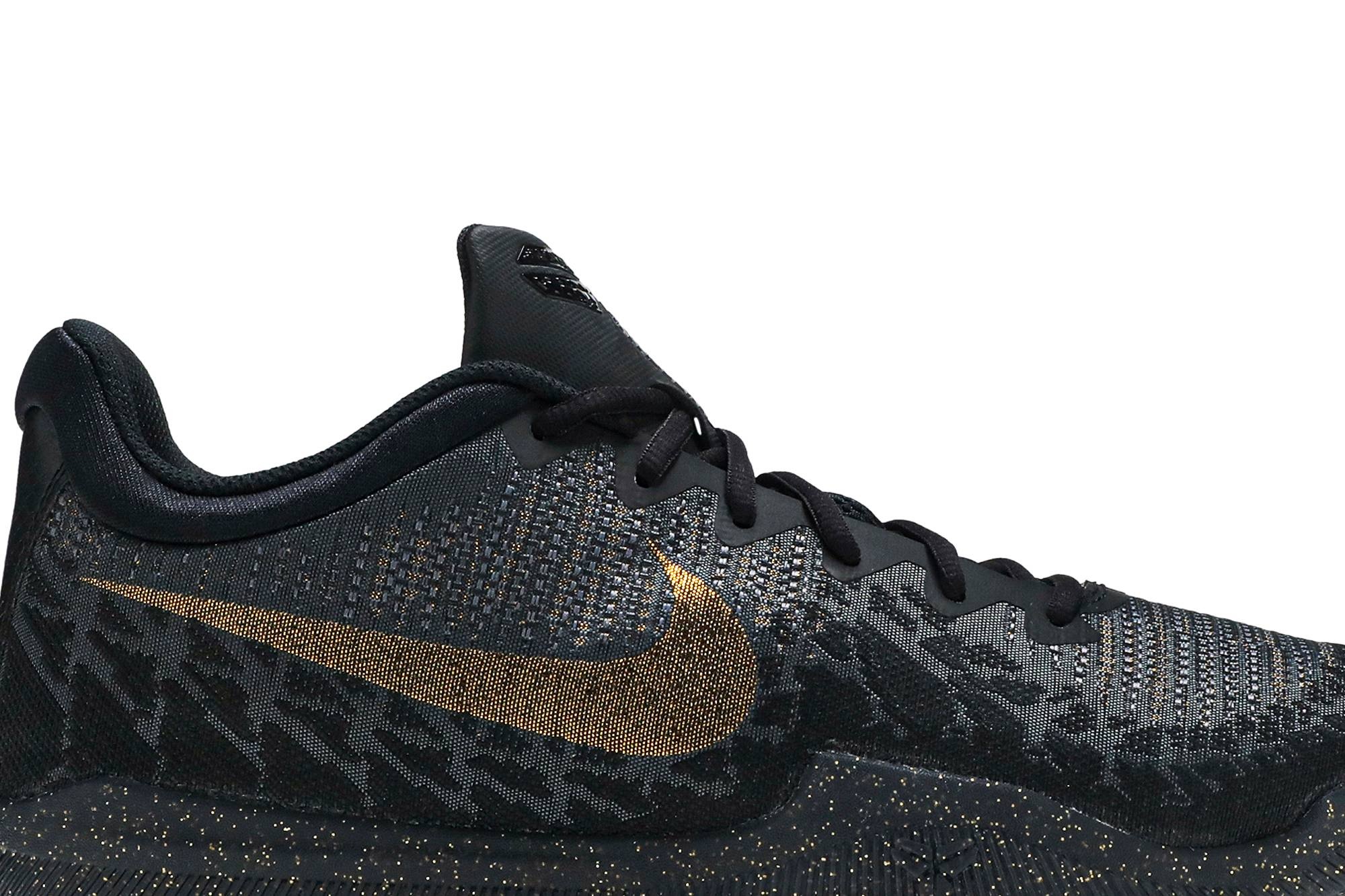 Nike mamba rage black and gold hotsell