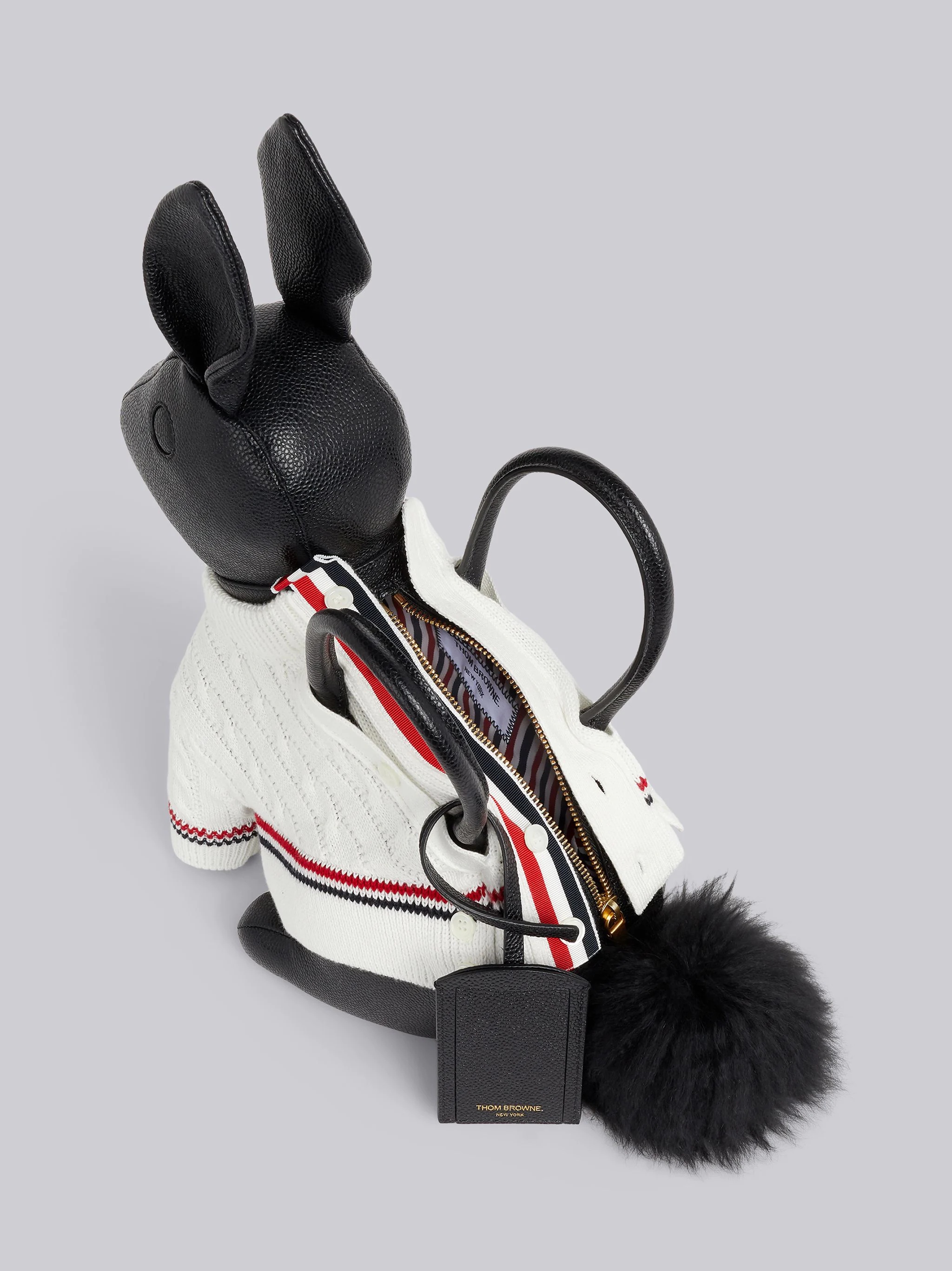 Black Pebbled Calfskin Cotton Aran Cable Sweater Rabbit Bag - 5