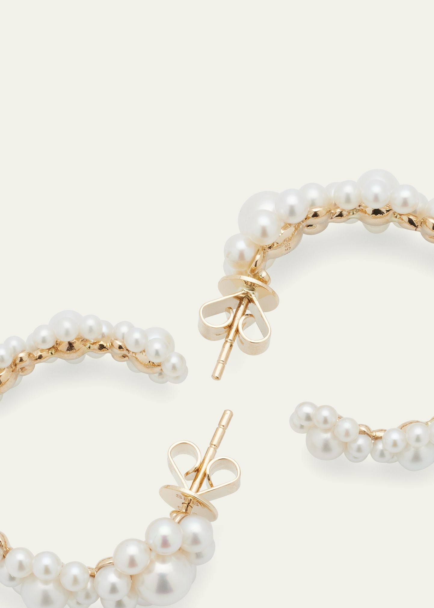 Jardin Boucle Freshwater Pearl Floral Hoop Earrings in 14K Yellow Gold - 4