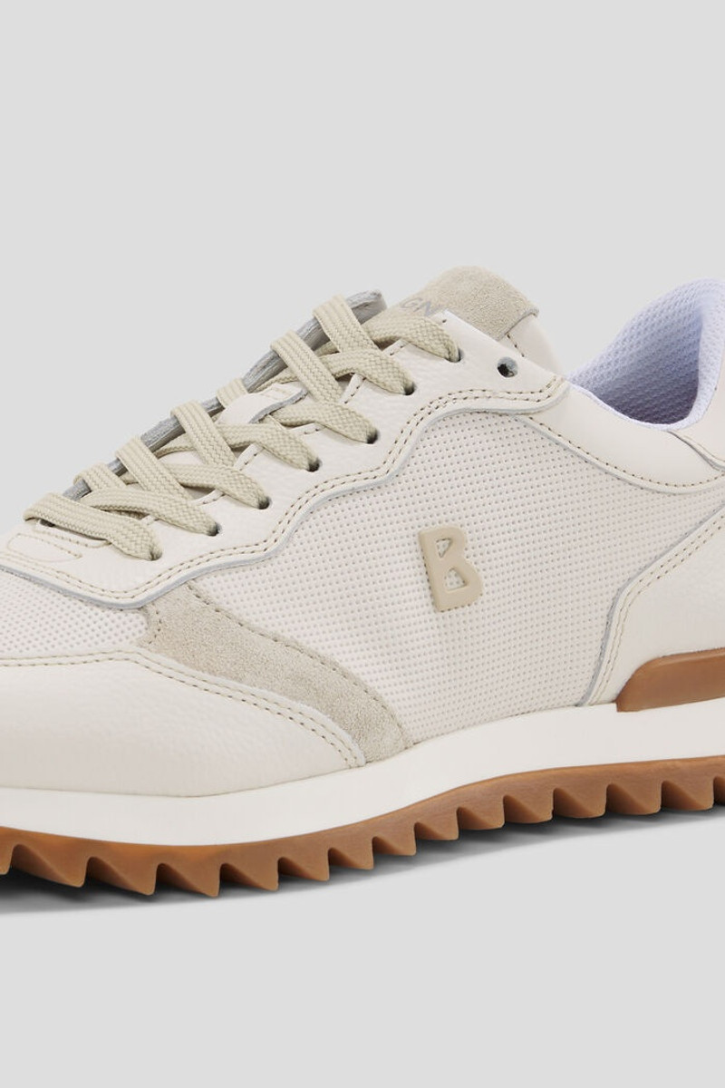 Seattle Sneaker in Sand 4