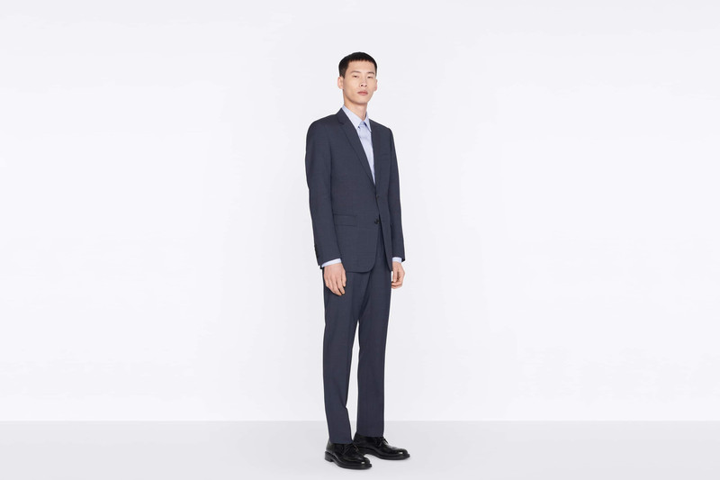 Dior Classic Suit outlook
