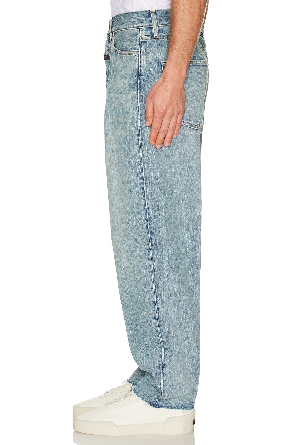 5 Pocket Relaxed Jeans - 5