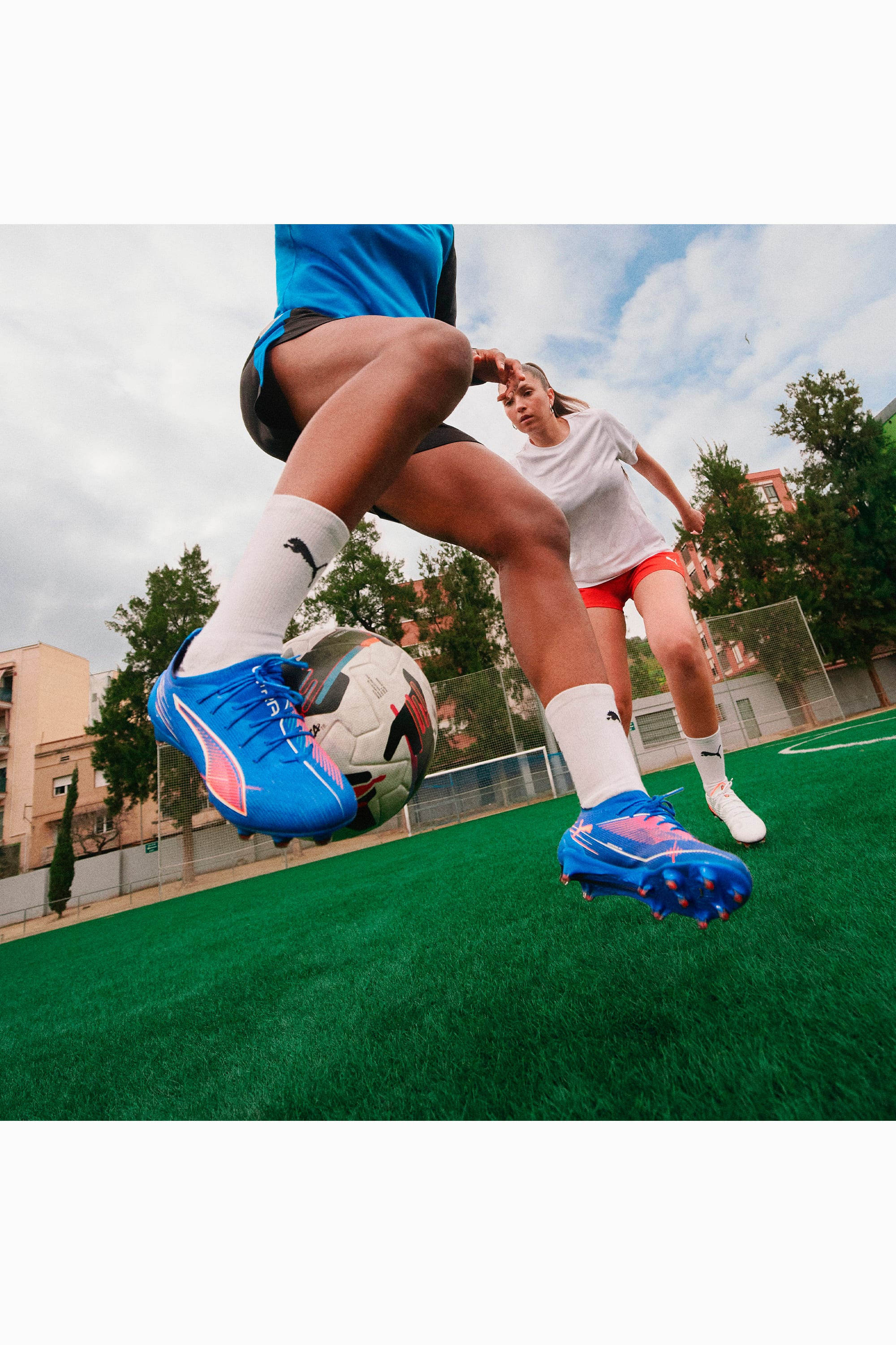 ULTRA 6 ULTIMATE FG Football Boots Women - 7