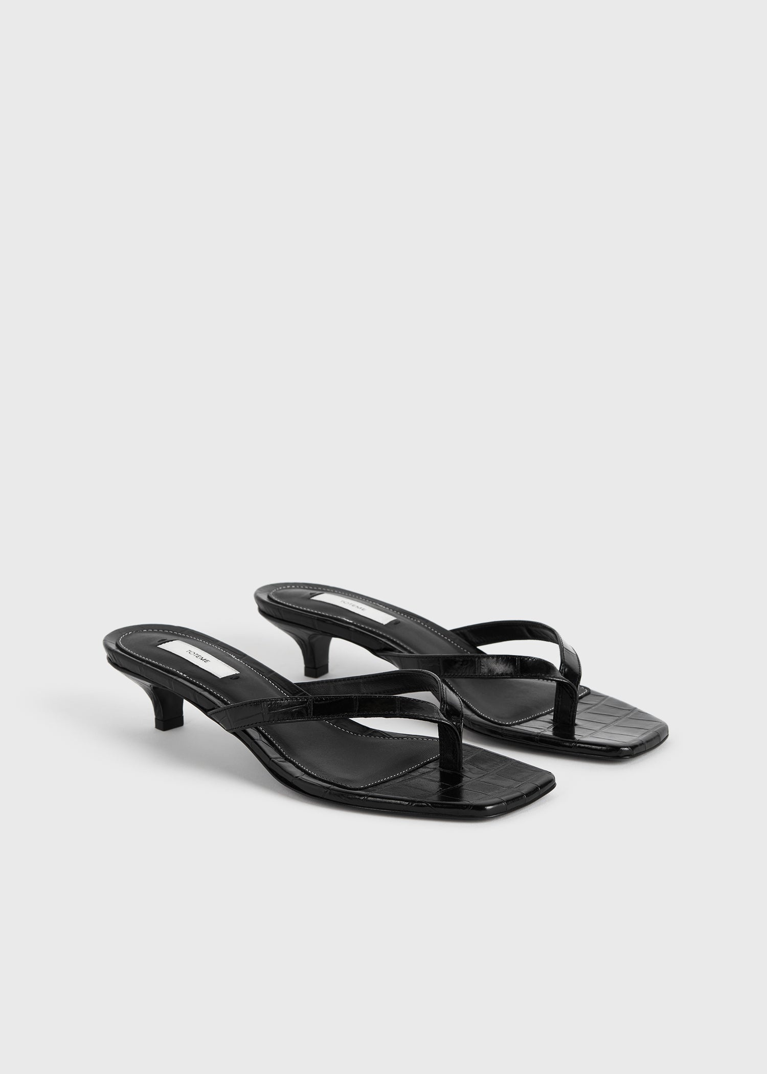 Croco-embossed heeled flip flops black - 7