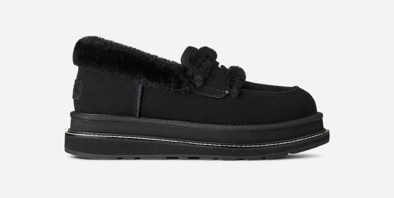 ® sacai Loafer Suede Shoes in Black 1
