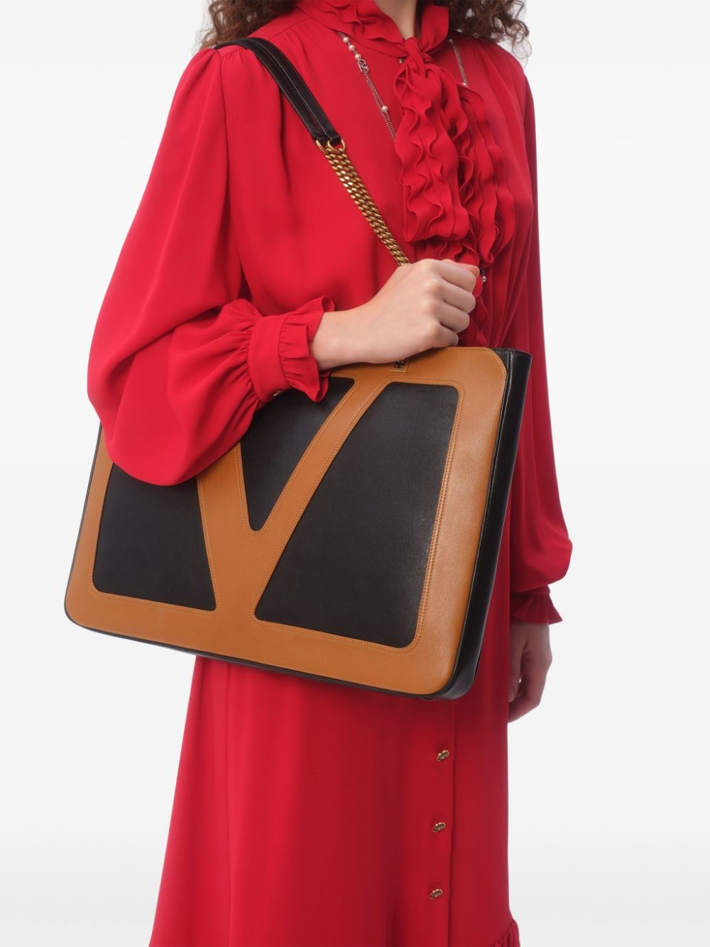 logo-engraved buttoned maxi dress - 6