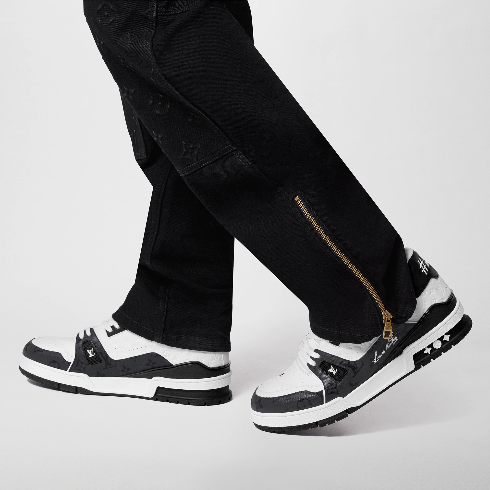 LV Trainer Sneaker - 7