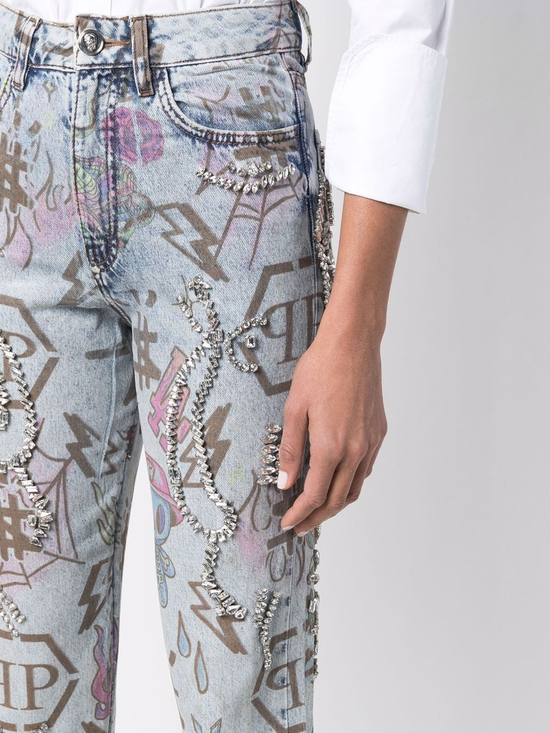 tattoo-monogram boyfriend jeans 5