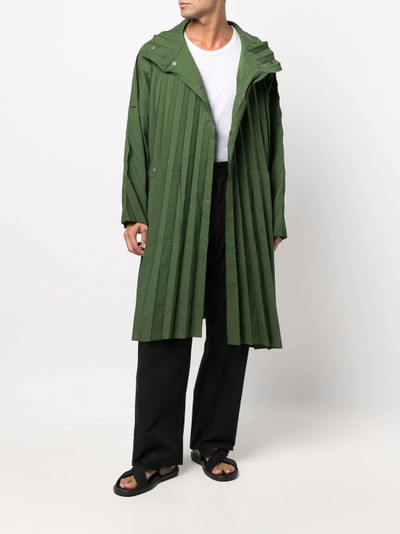 ISSEY MIYAKE pleated poplin coat outlook