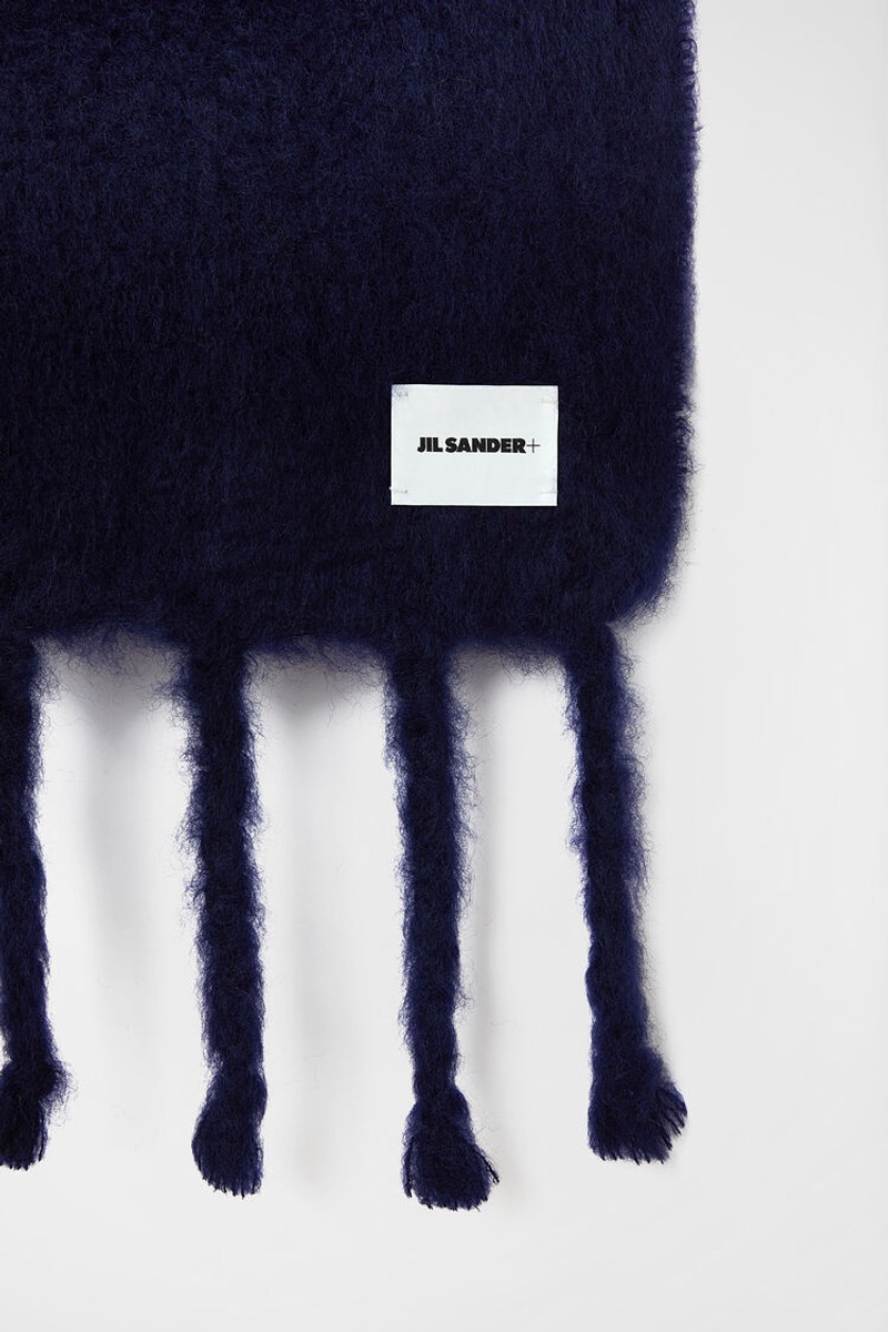 Jil Sander Scarf outlook